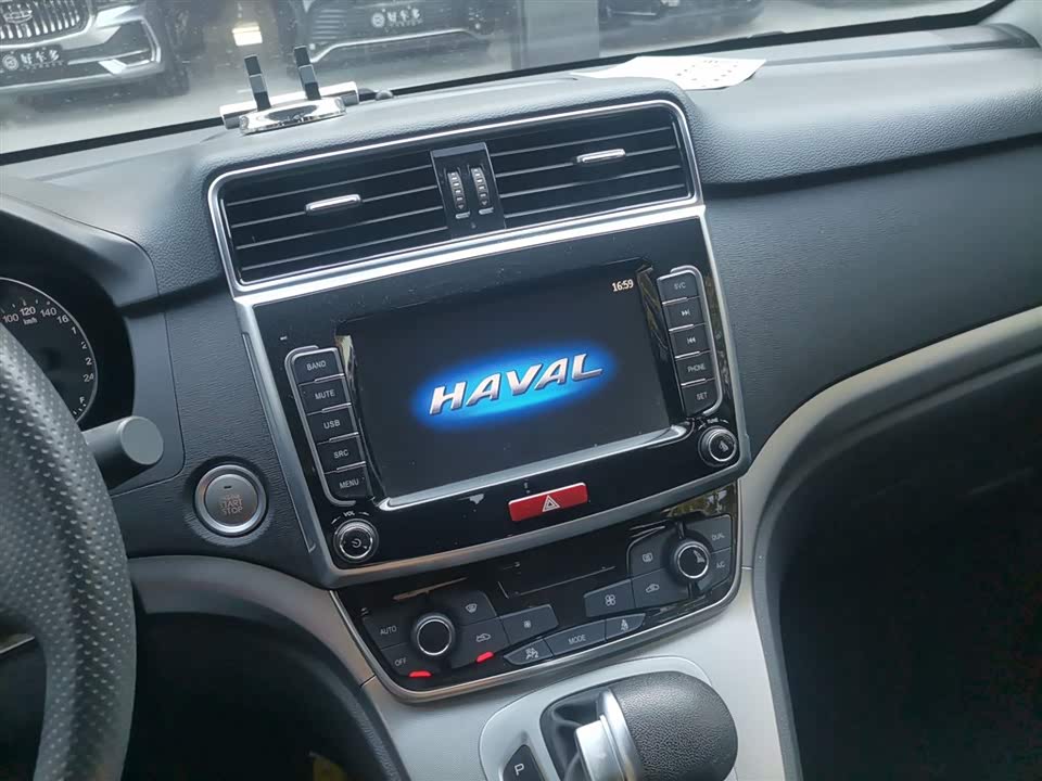 Haval M6