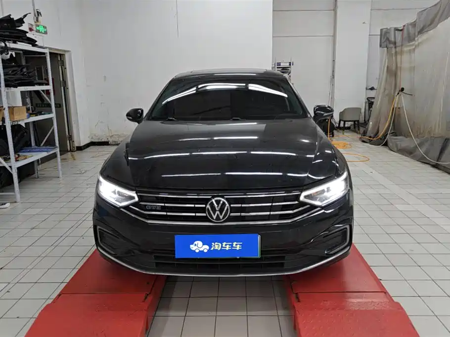 Volkswagen Magotan GTE