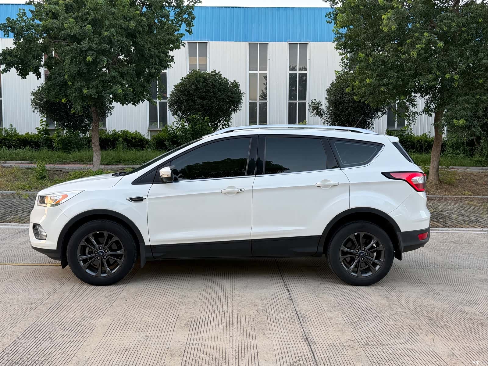 Ford Kuga, 2020 16