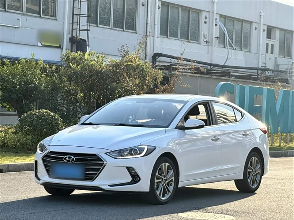 Hyundai Lead