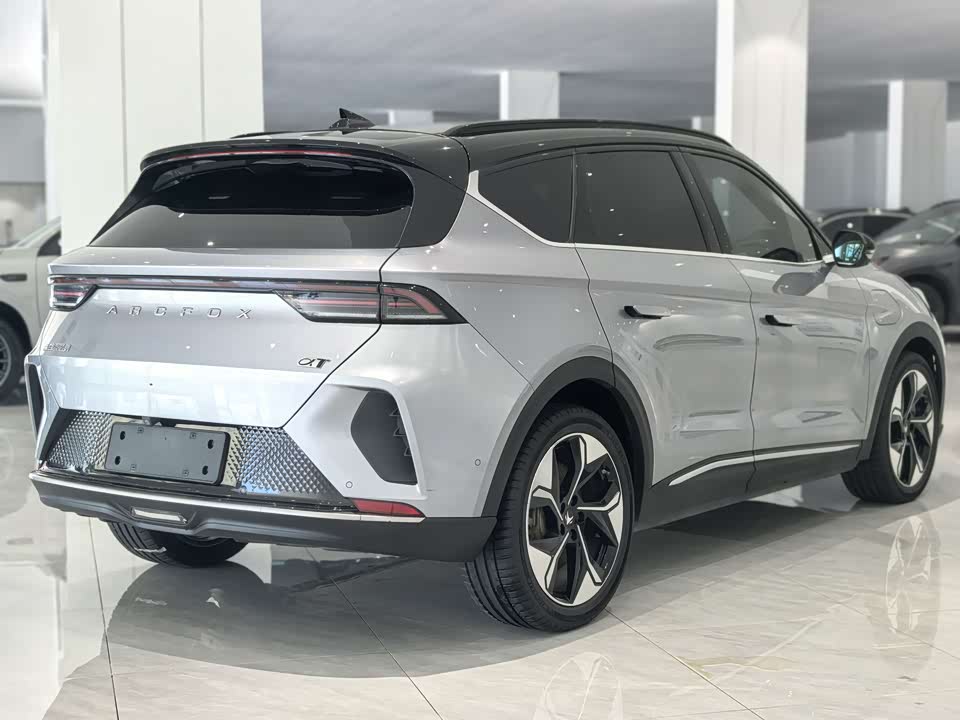 ARCFOX Polar Fox Alpha T