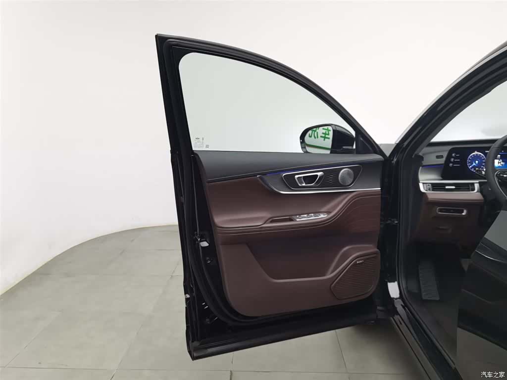 Chery Tiggo 8, 2023 8