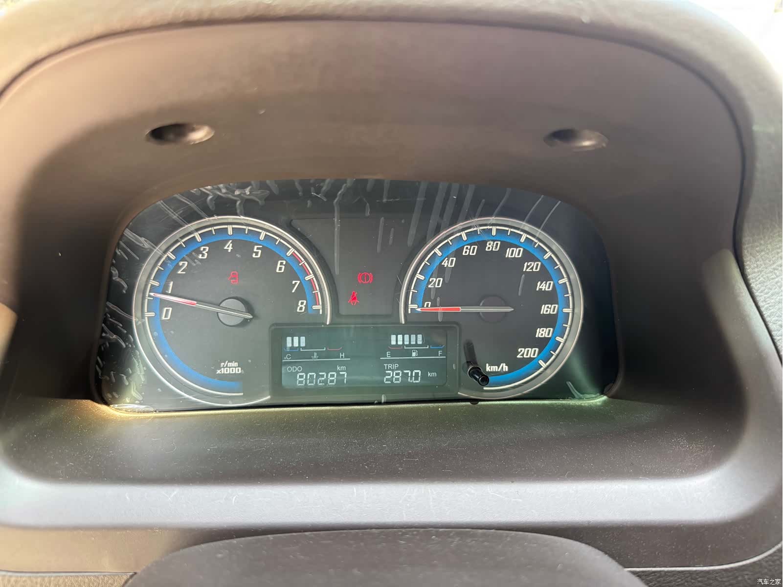 Wuling 730, 2017 15