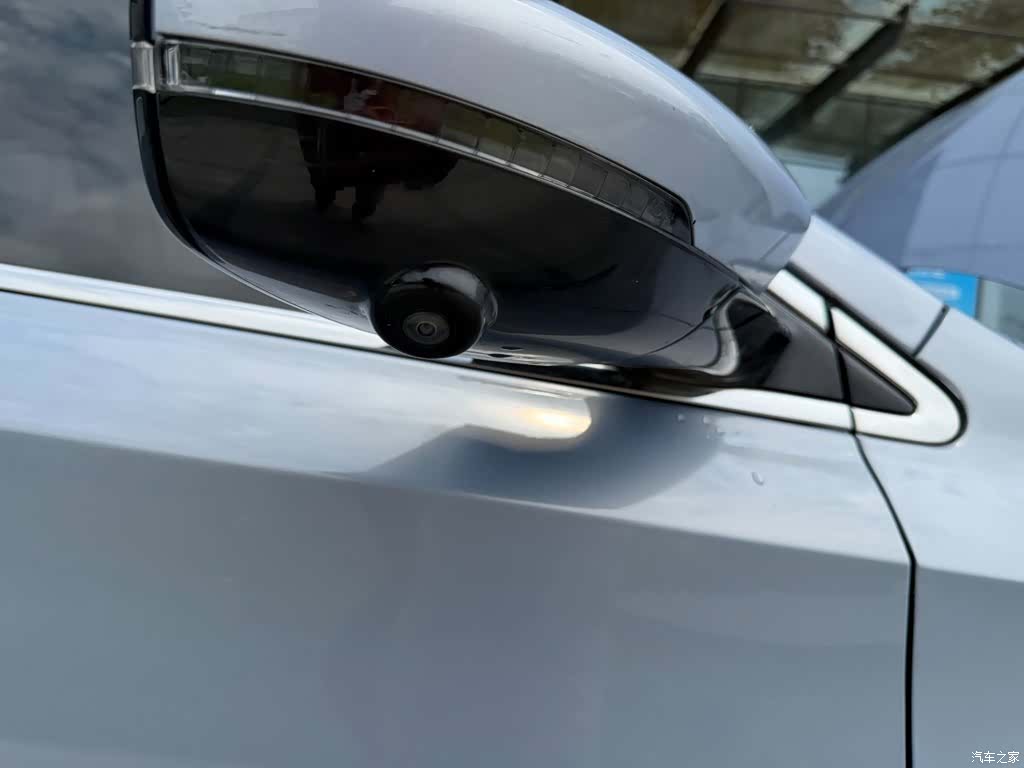 Rising Auto ER6, 2020 17
