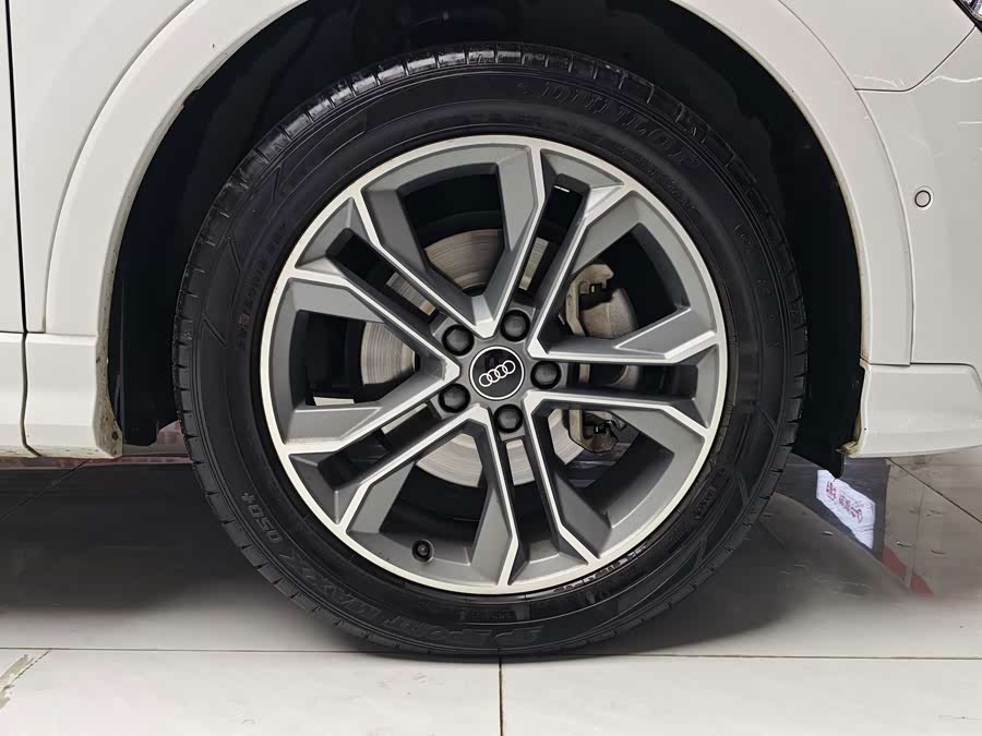 Audi Q3 2021, фото 9