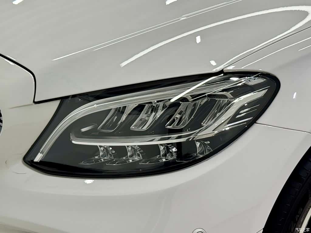 Mercedes-Benz C-Class, 2021 8