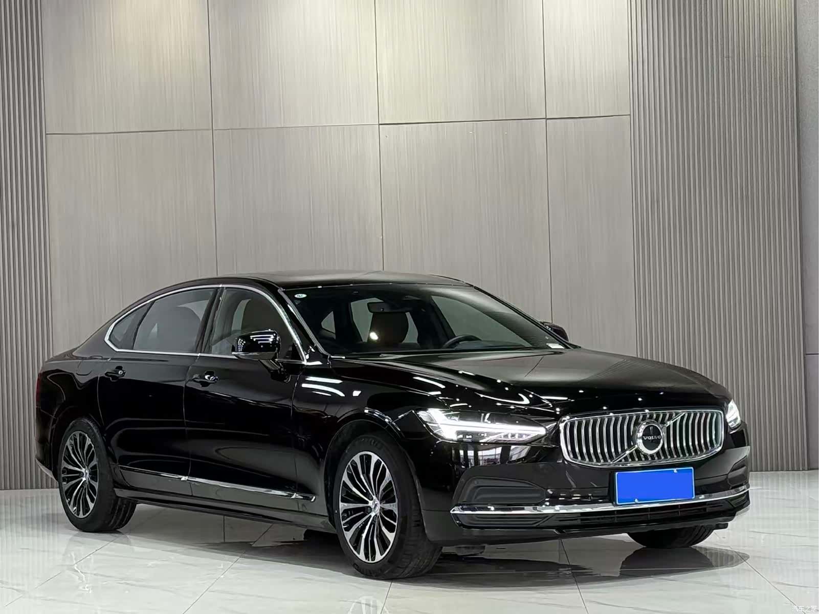 Volvo S90, 2024 3