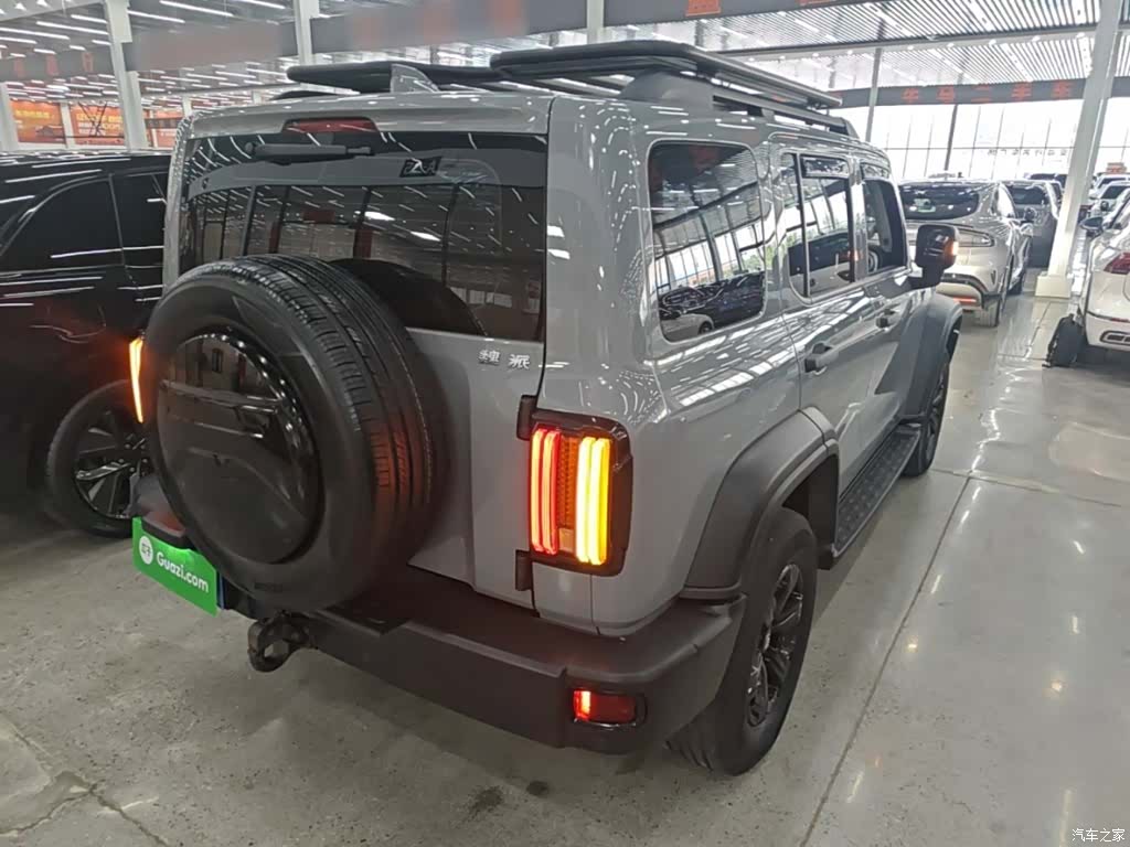 Tank 300, 2022 7