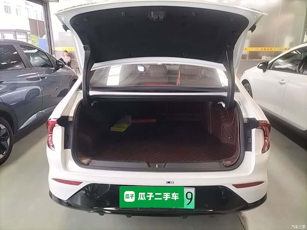 Wuling Starlight, 2025 19