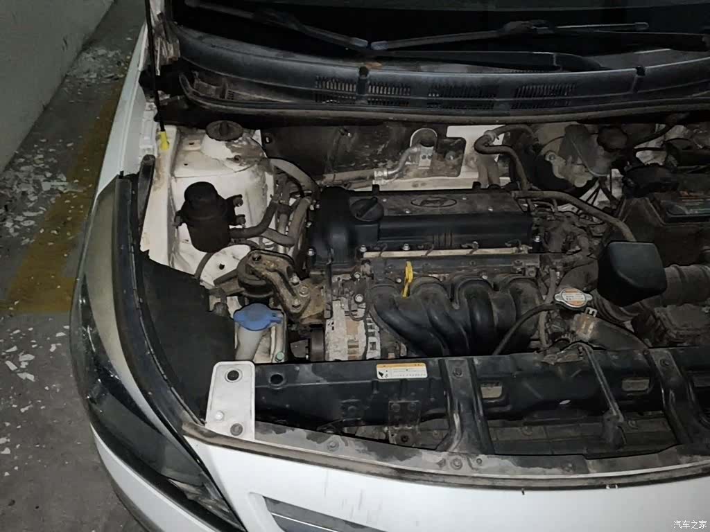 Hyundai GLS, 2015 21