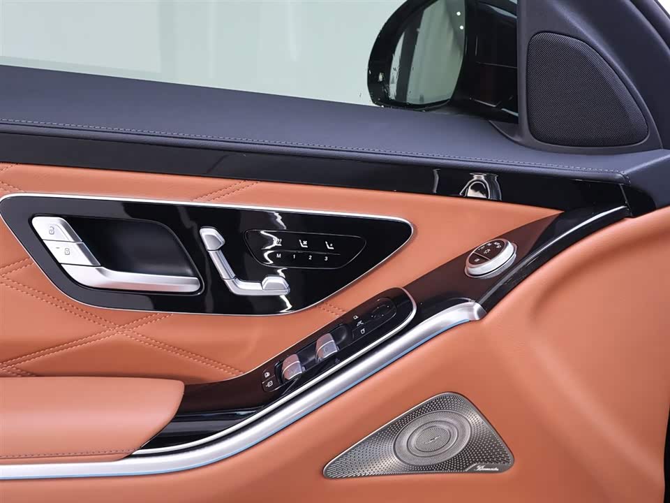 Mercedes-Benz Maybach S-class