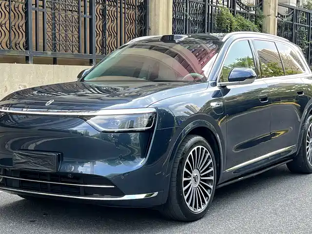 AITO M8 2025 — купить из Китая под заказ