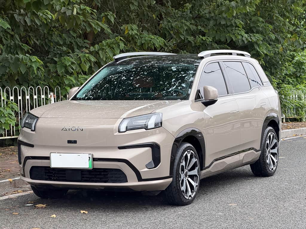 GAC Aion V