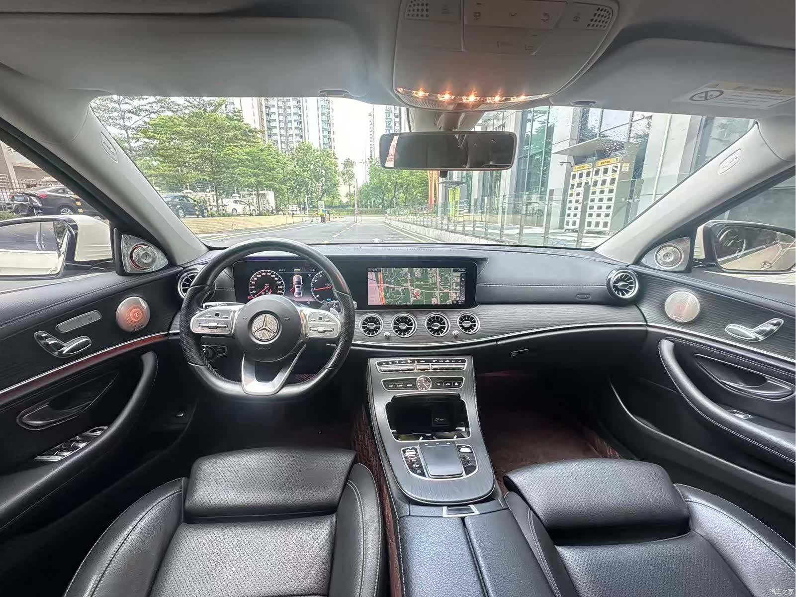 Mercedes-Benz E-Class, 2020 все фото