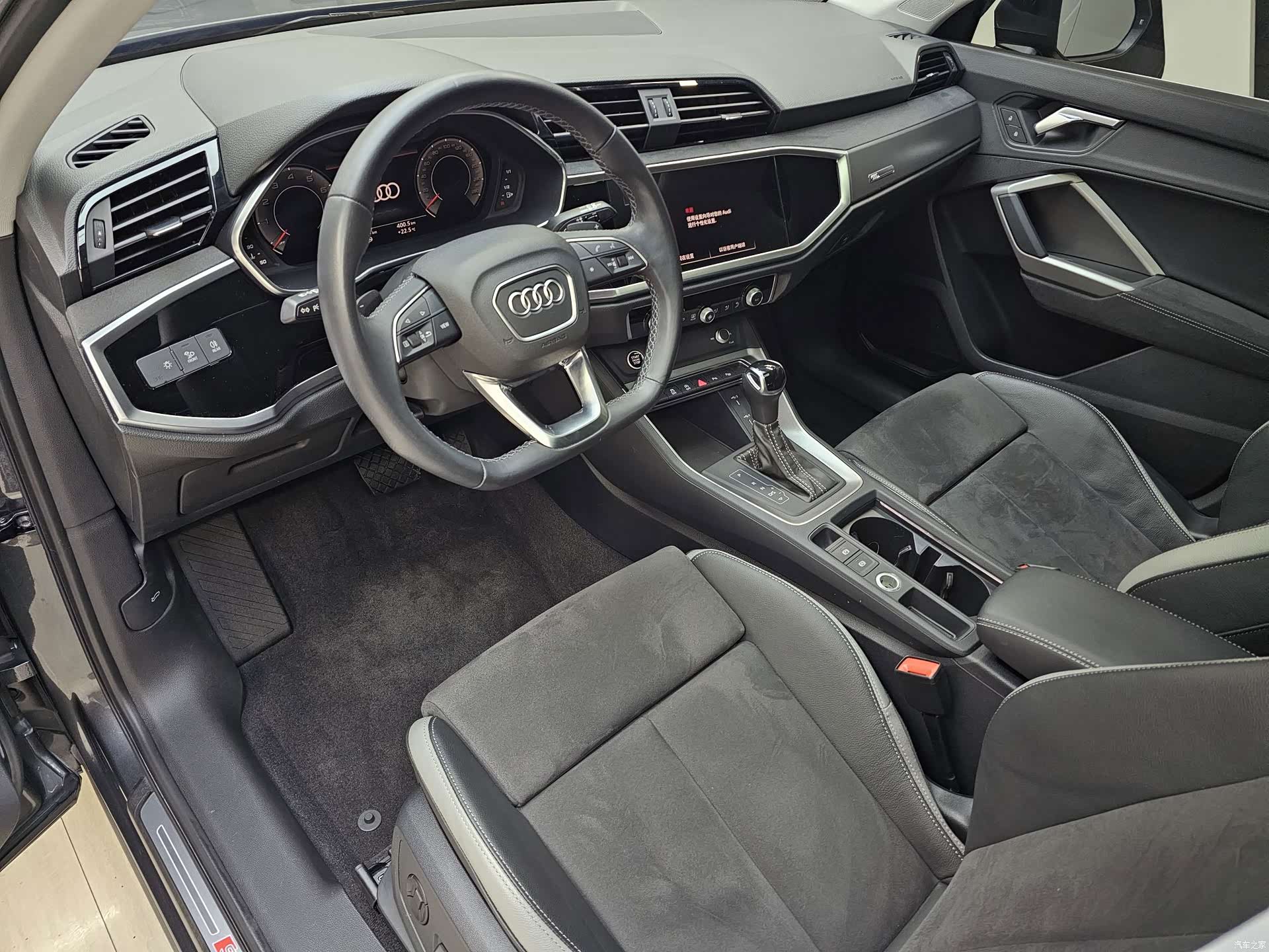 Audi Q3, 2022 15