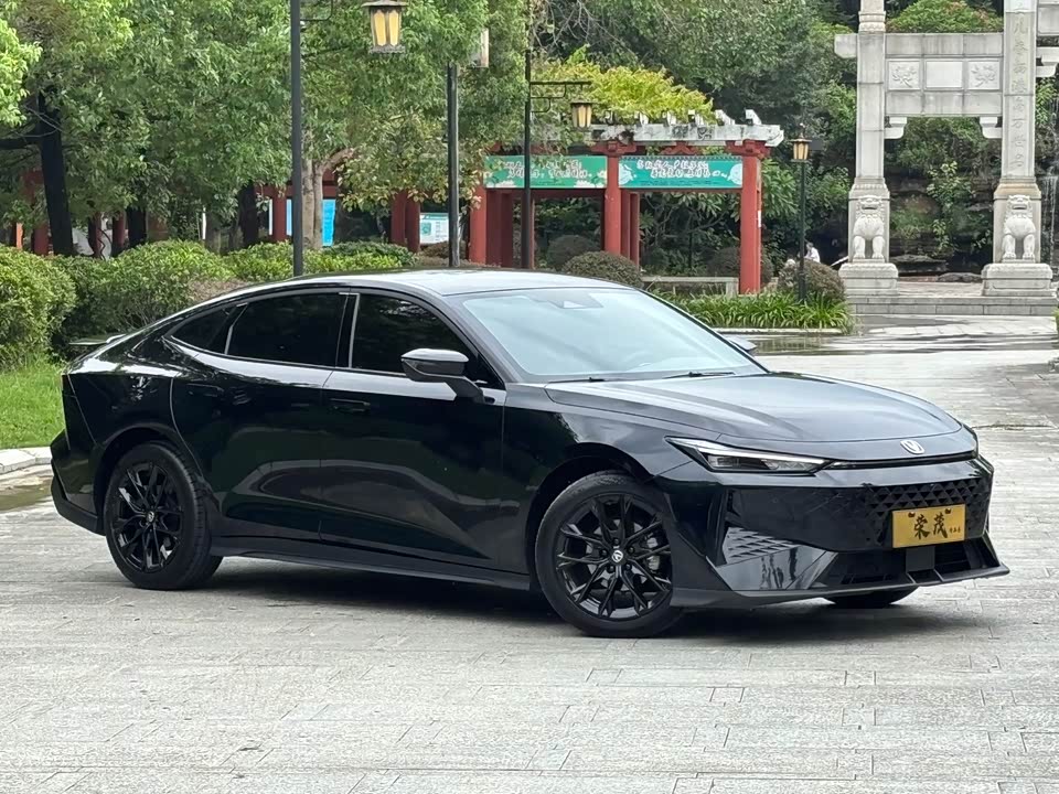 Changan UNI-V Changan UNI-V