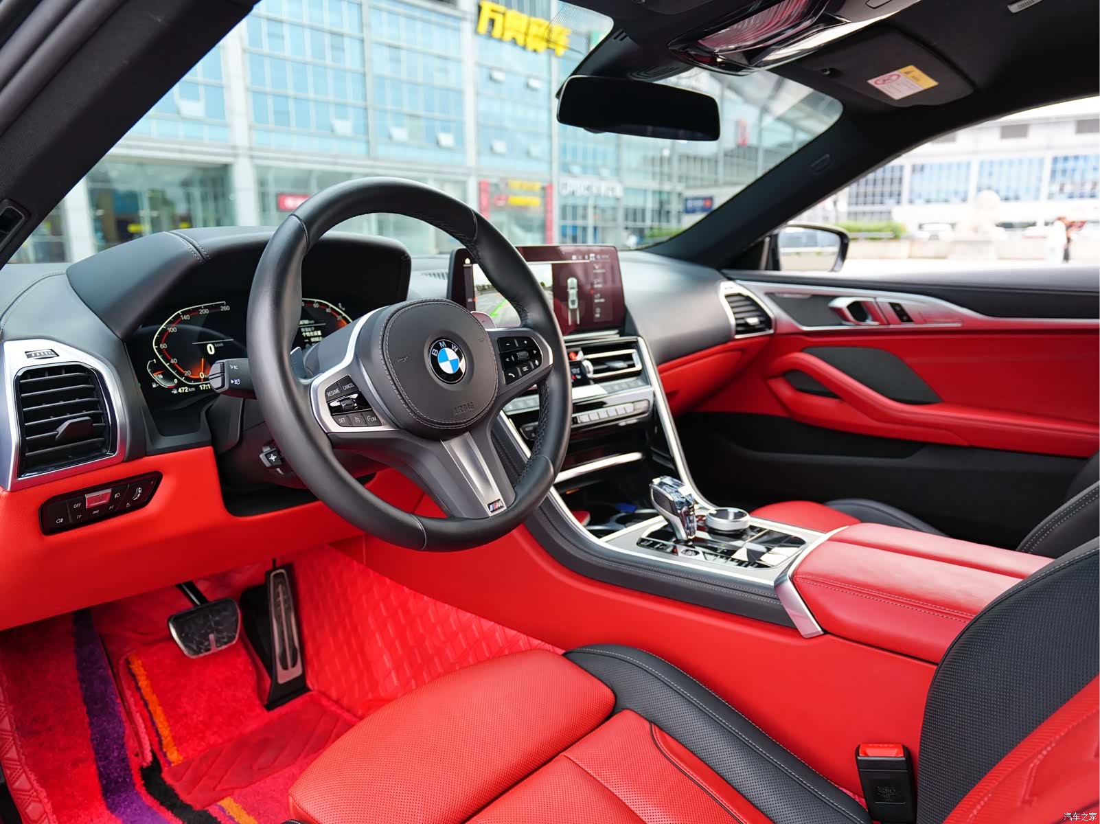 BMW 8 Series, 2024 6