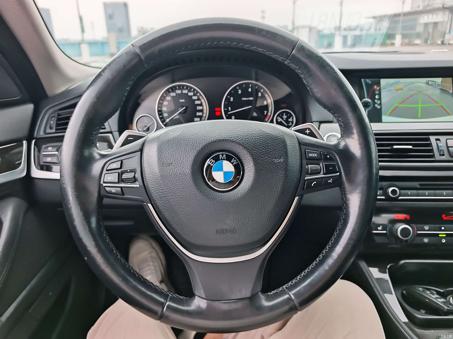 BMW 5 Series, 2012 14