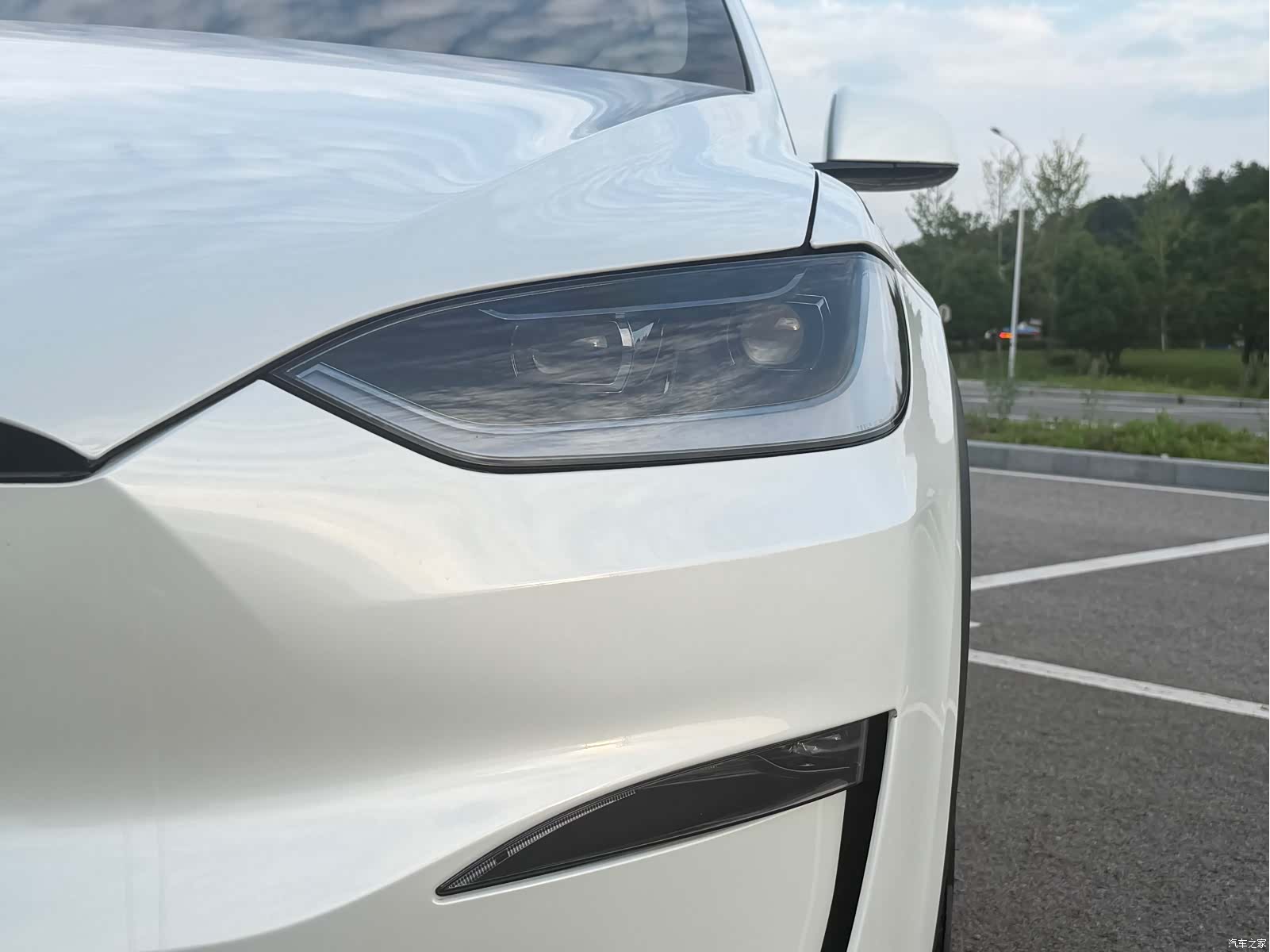 Tesla Model X, 2023 12