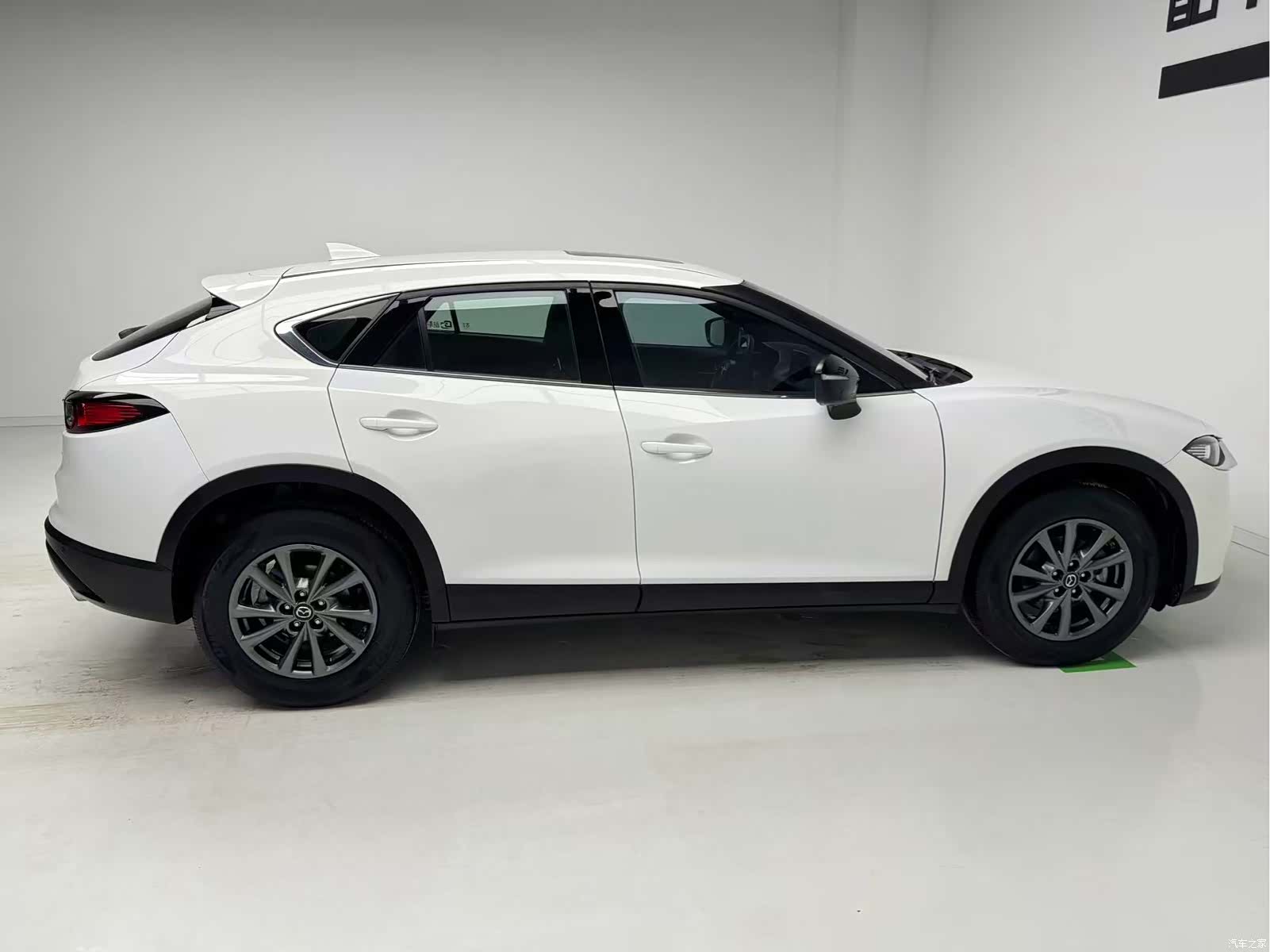 Mazda CX-4, 2021 7
