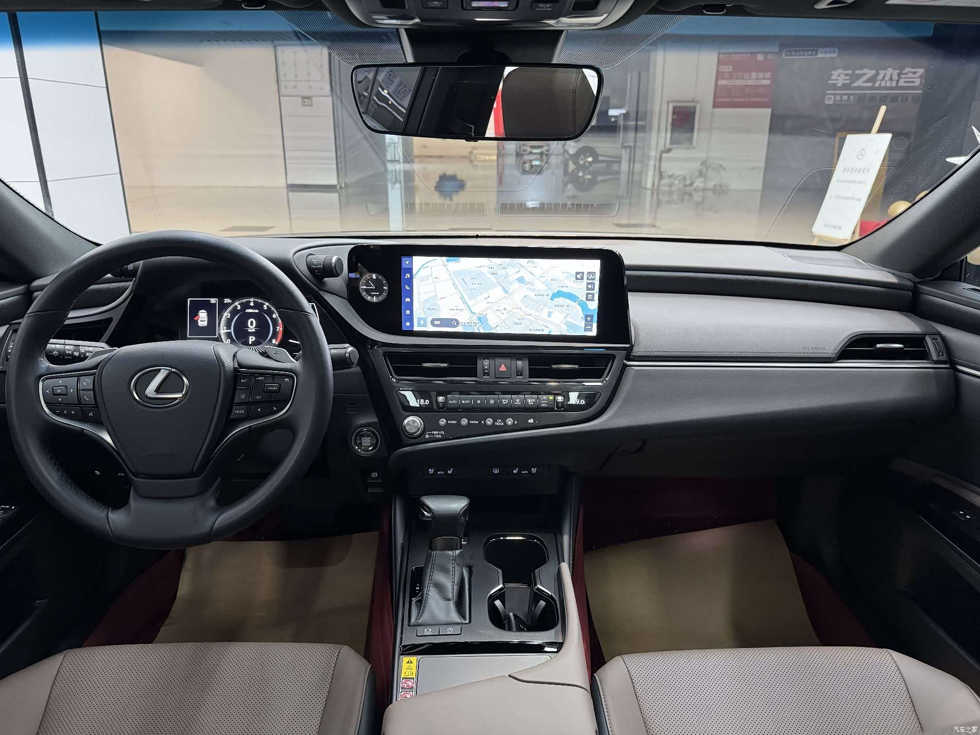 Lexus ES, 2024 16