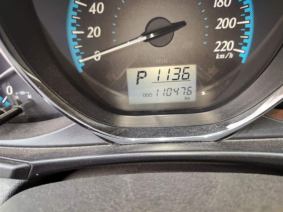 Toyota YARiS L to enjoy