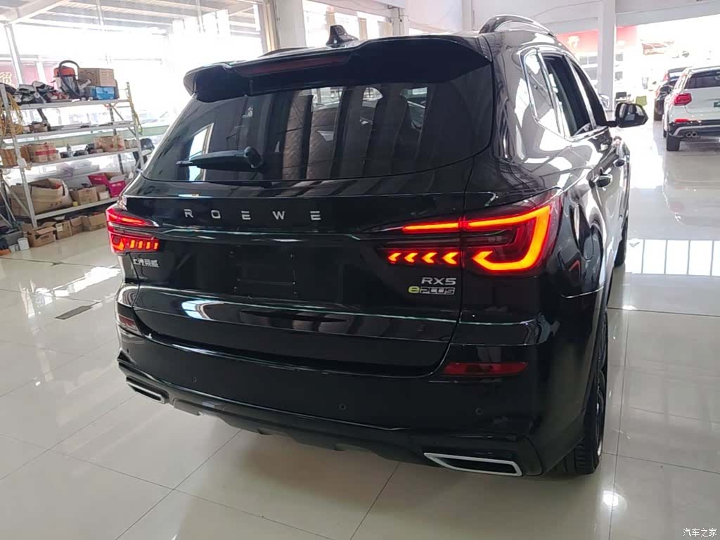 Roewe RX5, 2021 4