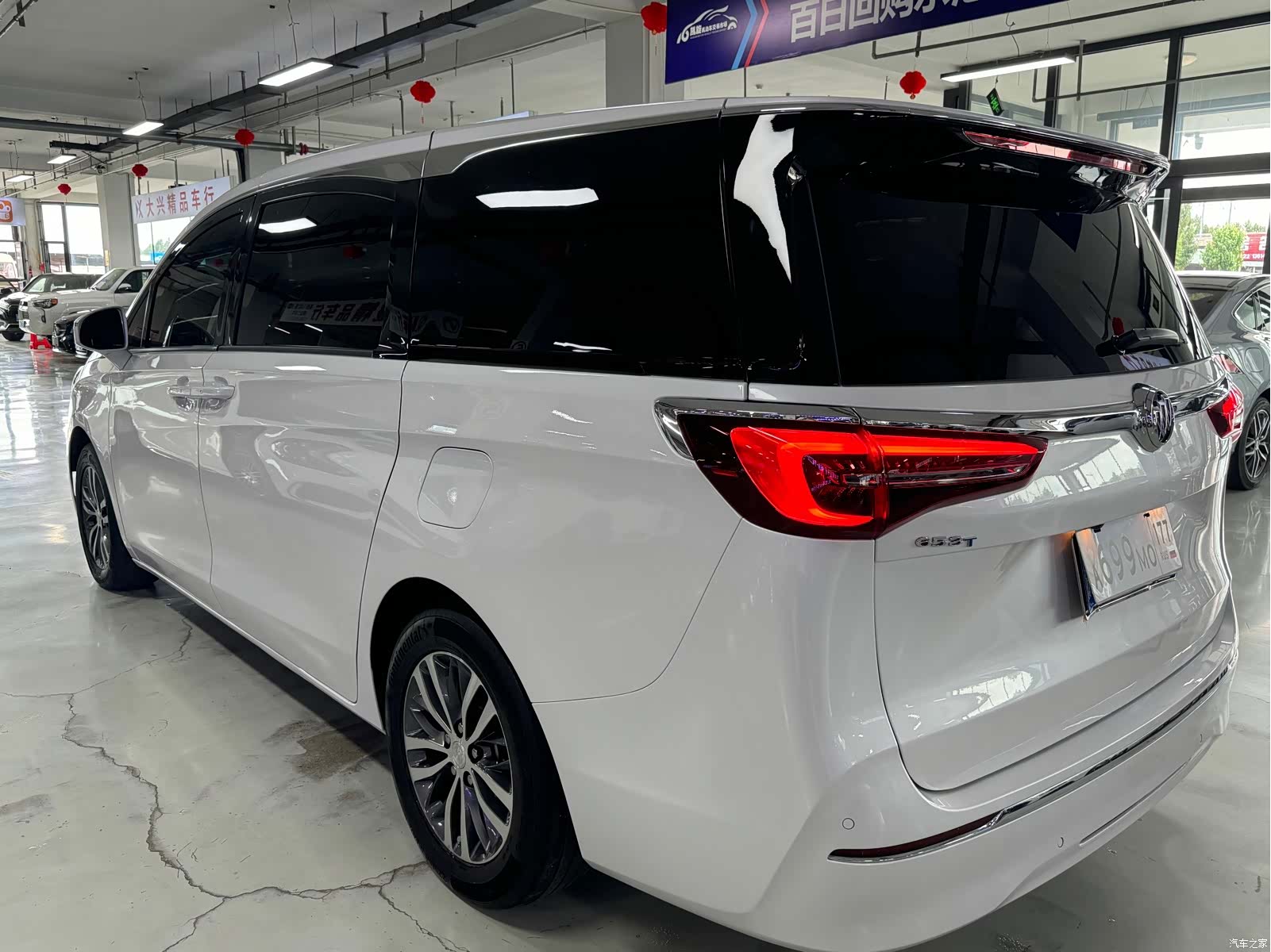 Buick GL8, 2022 все фото