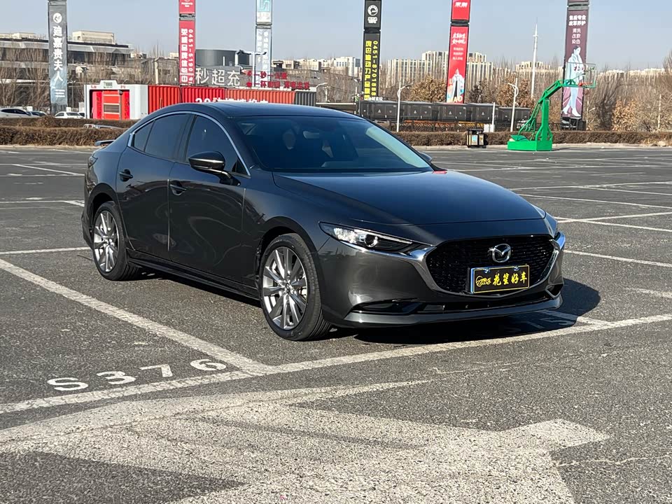 Mazda 3 Angkesaila