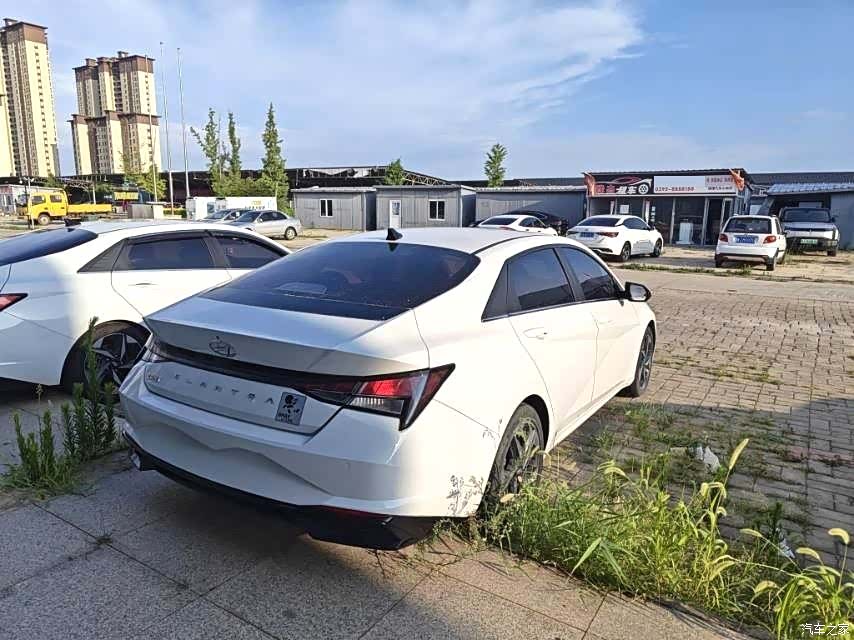 Hyundai Elantra, 2021 7