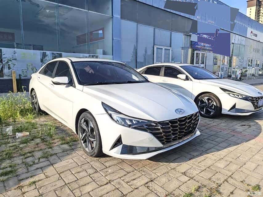 Hyundai Elantra, 2021 все фото