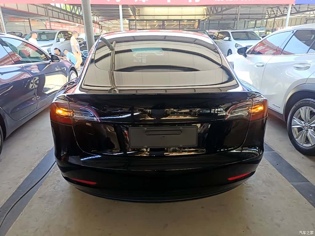 Tesla Model 3, 2020 6
