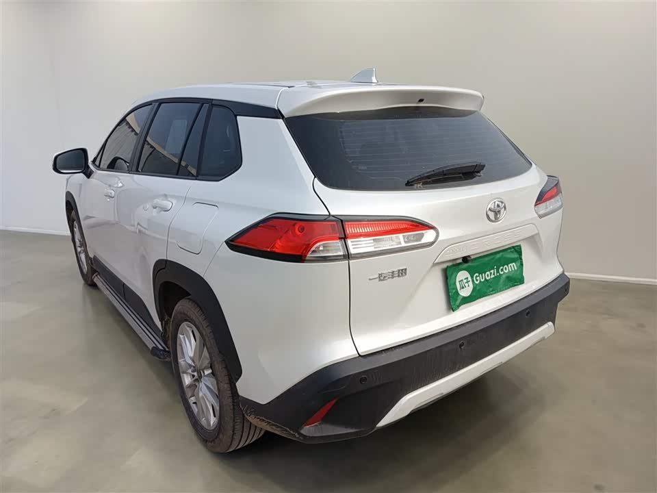 Toyota Corolla Sharp amplifier