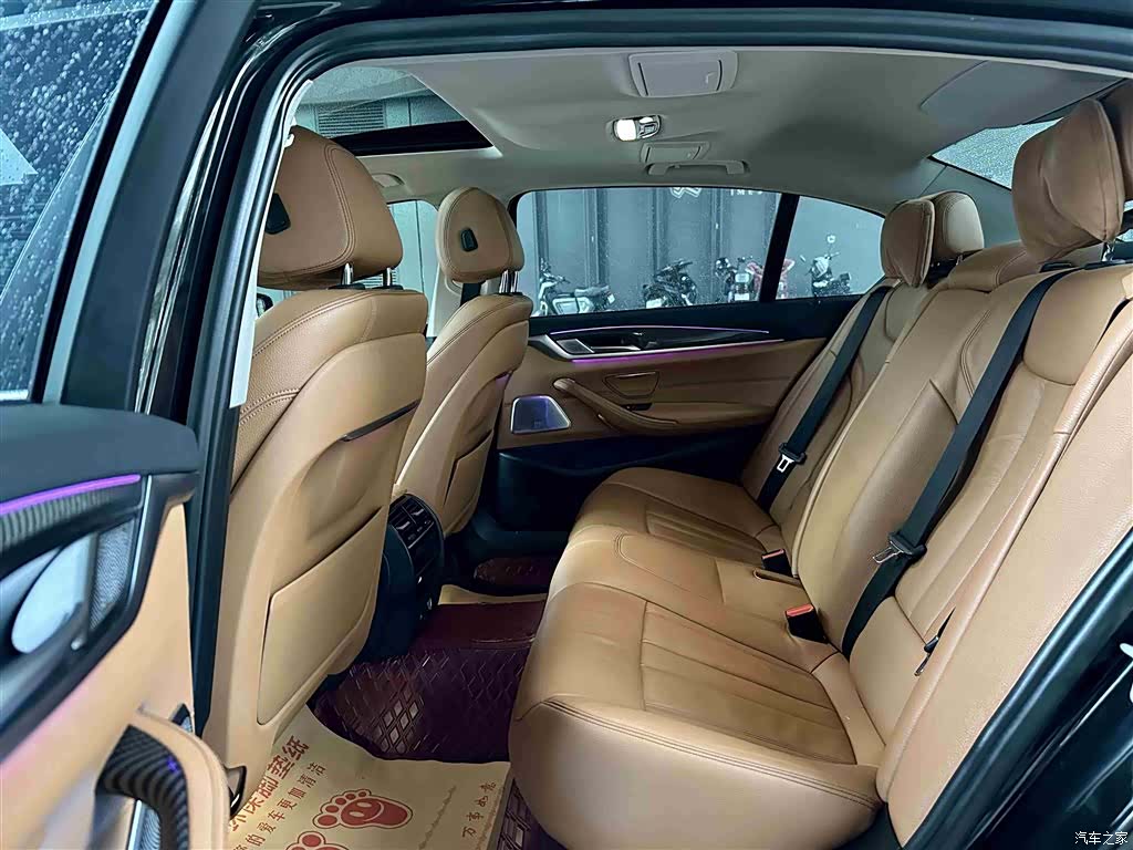 BMW 5 Series, 2018 18