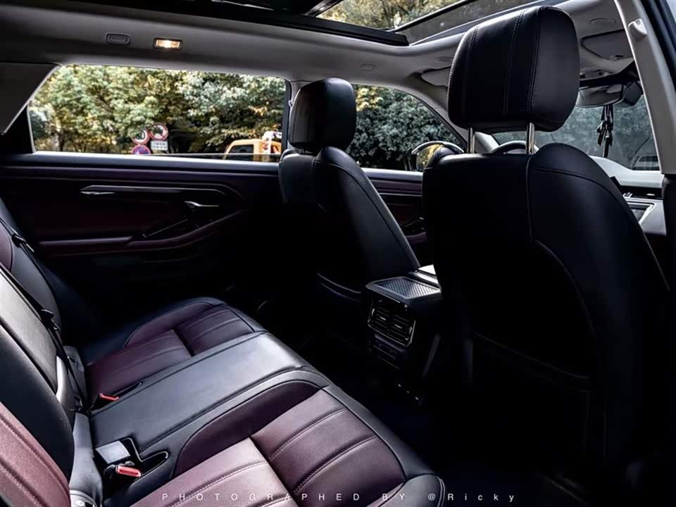 Land Rover Range Rover Aurora