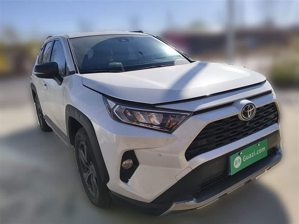 Toyota RAV4 Rongfang