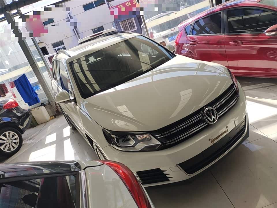 Volkswagen Tiguan