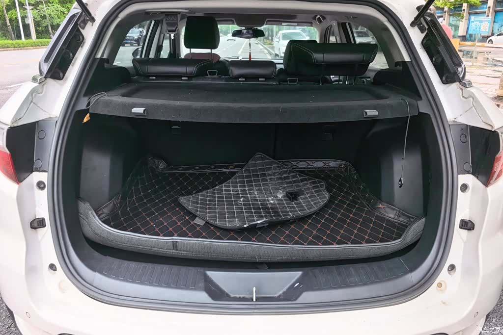 JMC S330, 2017 4