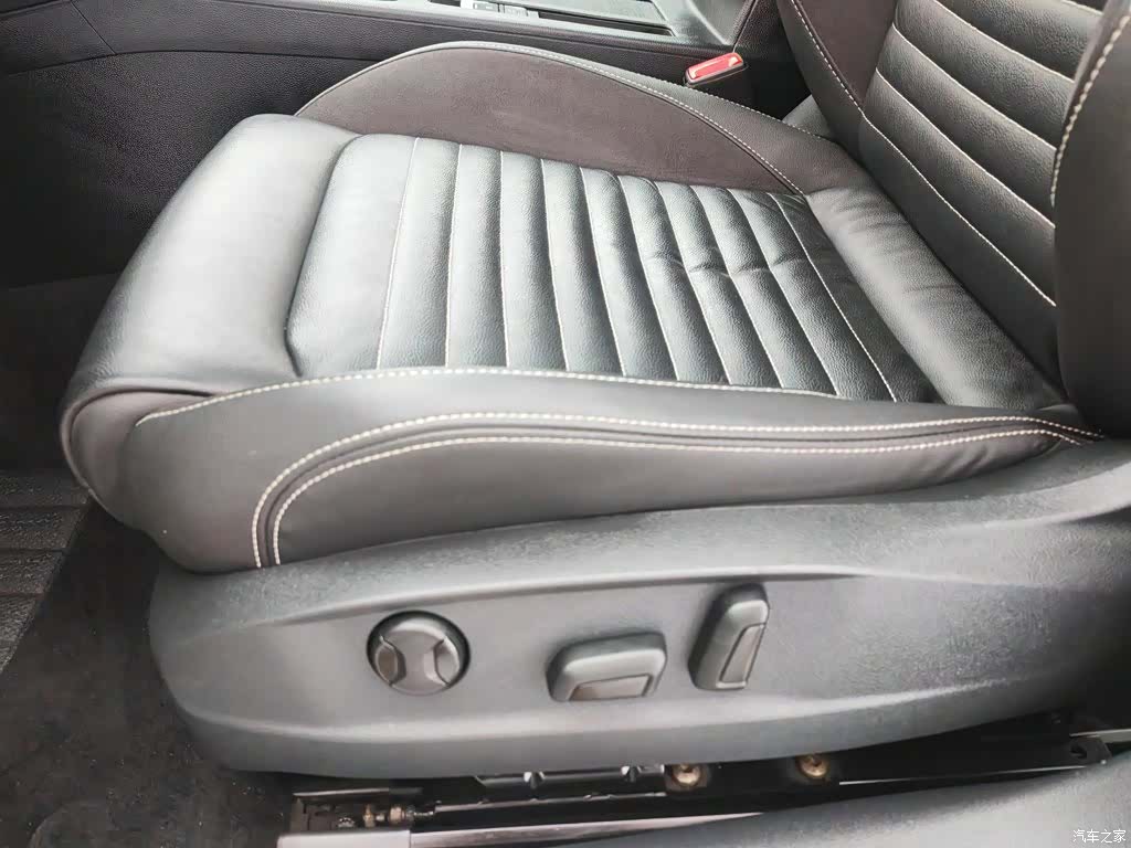 Volkswagen Magotan, 2021 20