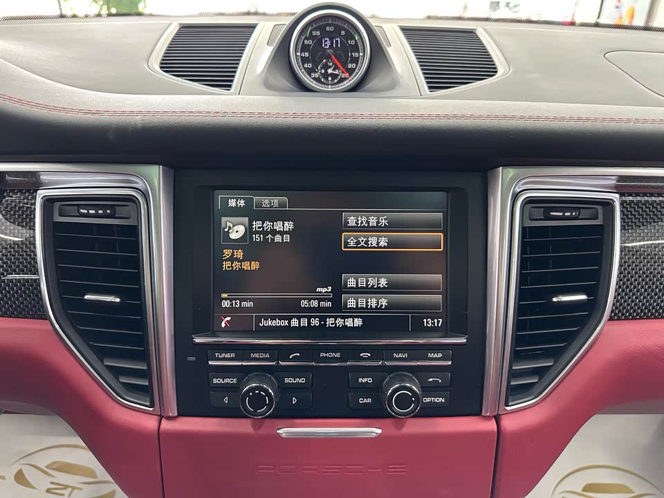 Porsche Macan Porsche Macan