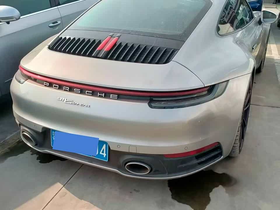 Porsche 911