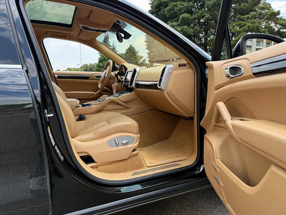 Porsche Cayenne Porsche Cayenne