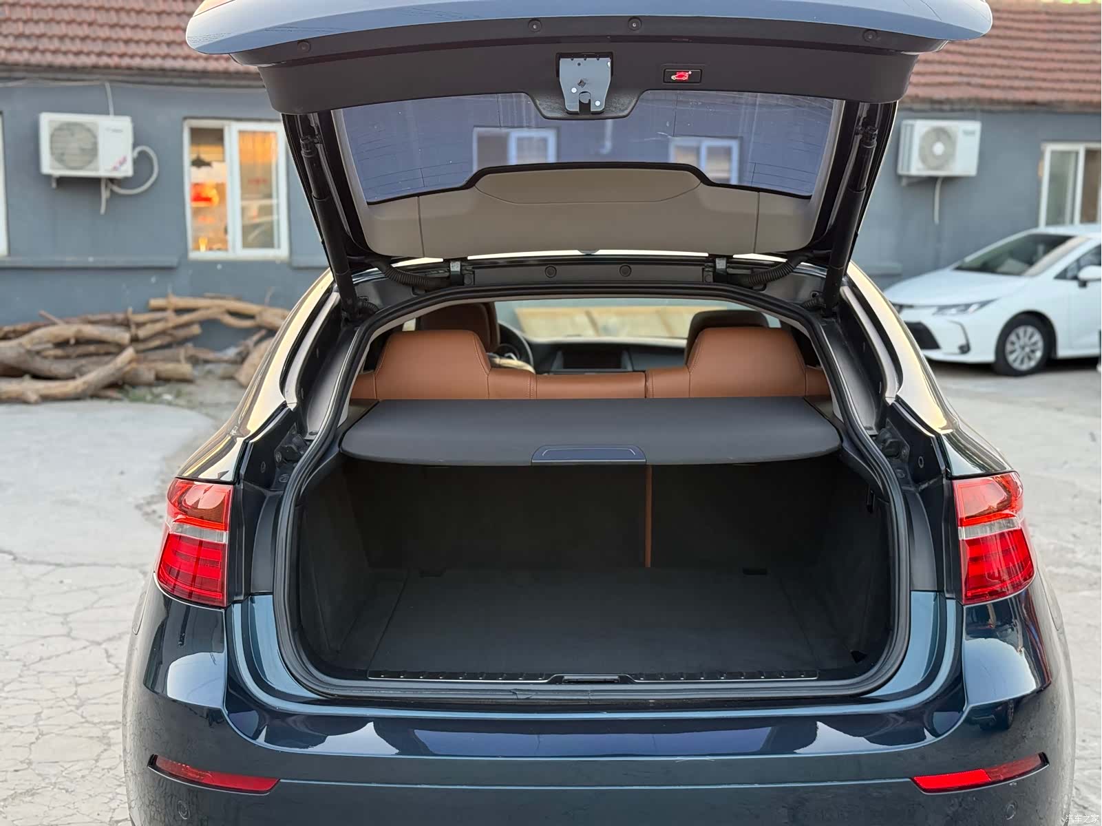 BMW X6, 2014 11