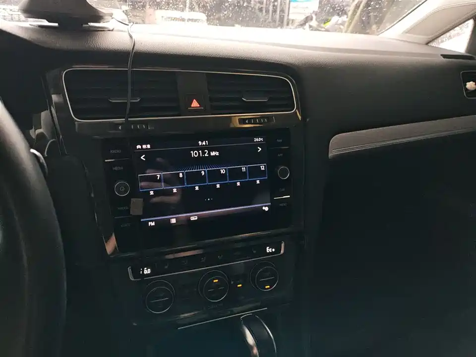 Volkswagen Golf*pure electricity