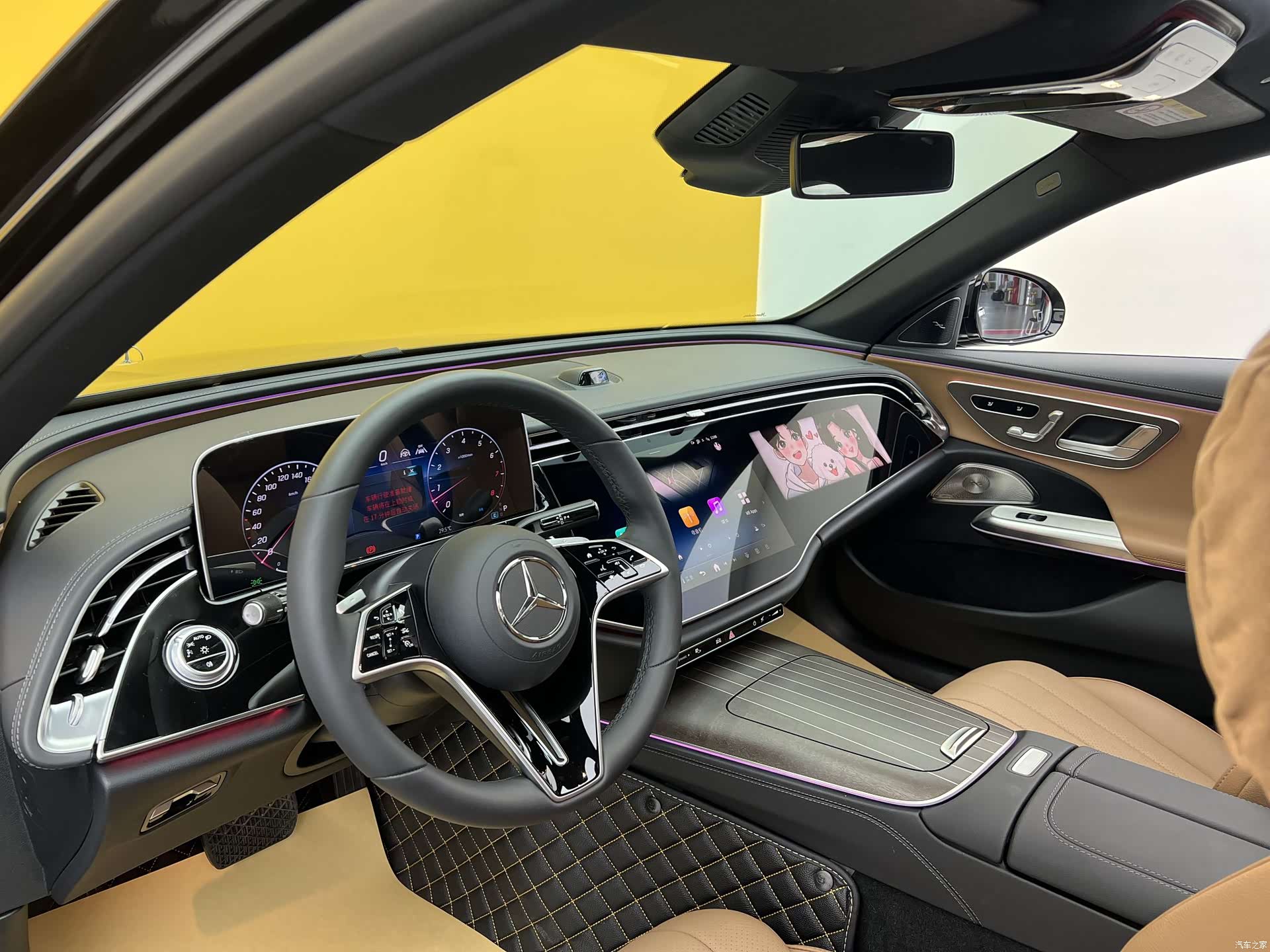Mercedes-Benz E-Class, 2025 3