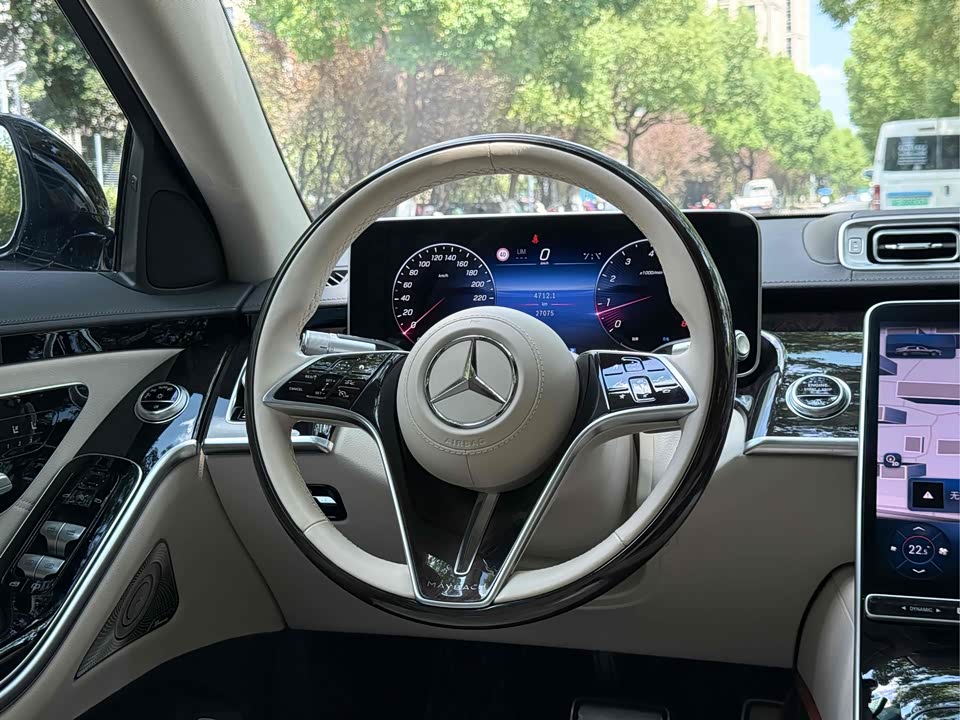 Mercedes-Benz Maybach S-class