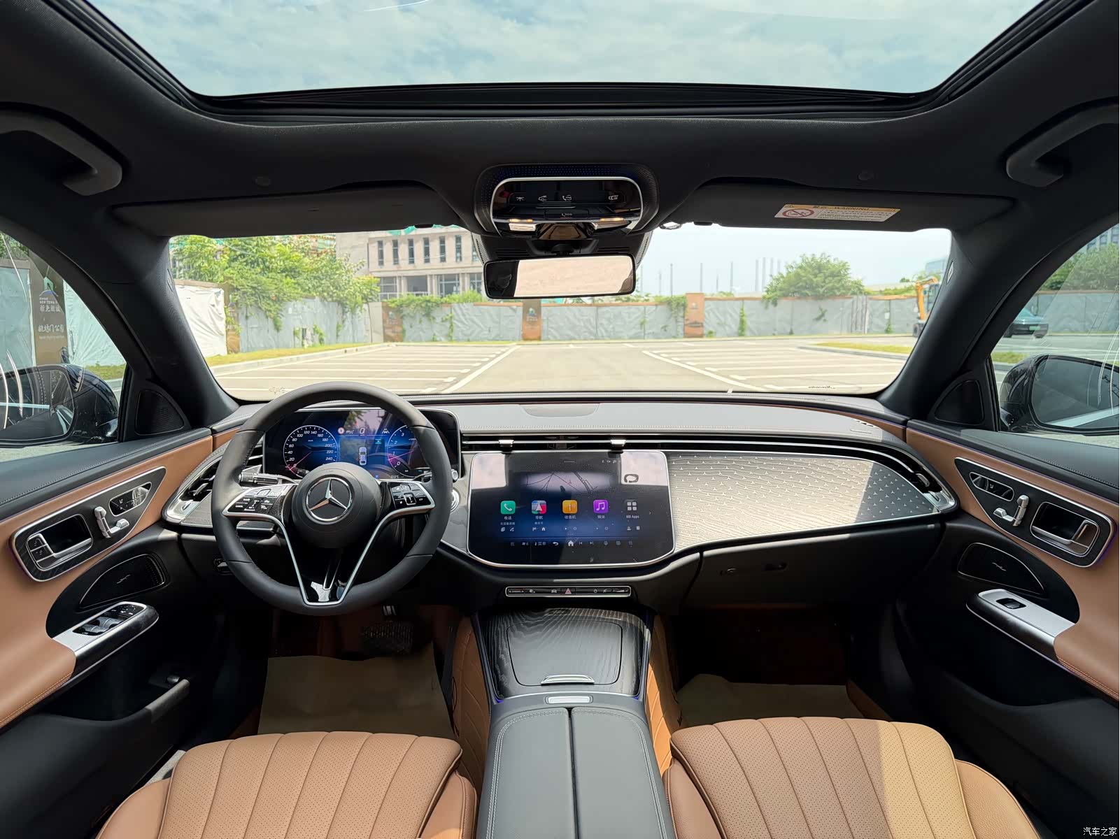 Mercedes-Benz E-Class, 2024 7
