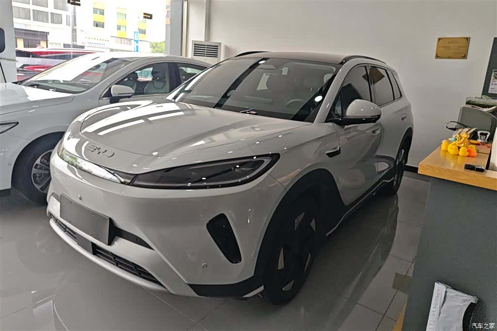 BYD HiAce, 2025 1
