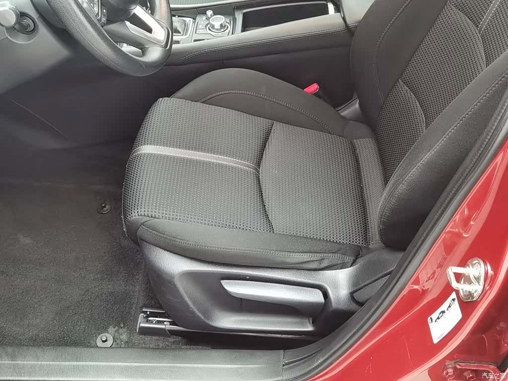 Mazda Mazda3, 2018 20