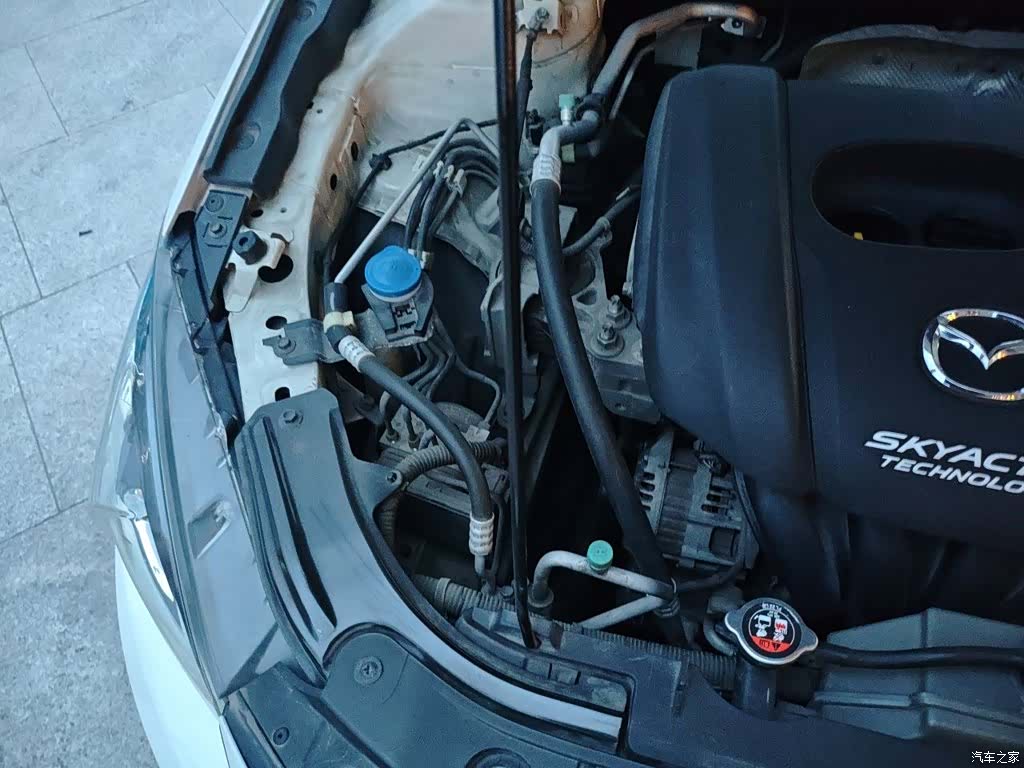 Mazda Mazda3, 2016 21